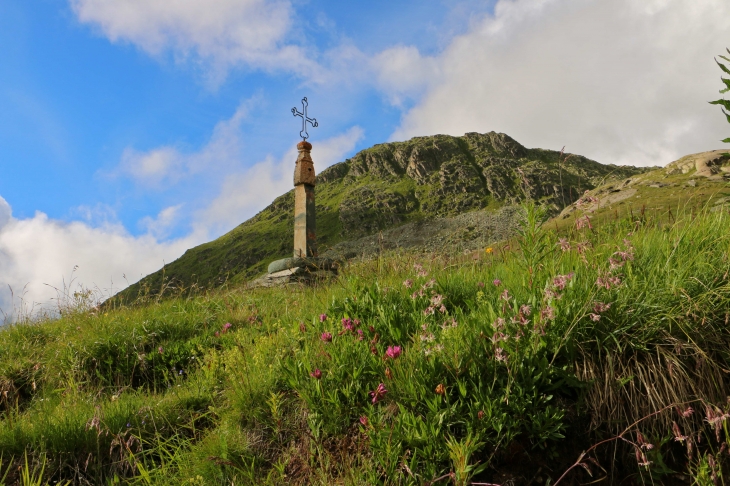 Le col de la Croix de Fer. - Saint-Sorlin-d'Arves