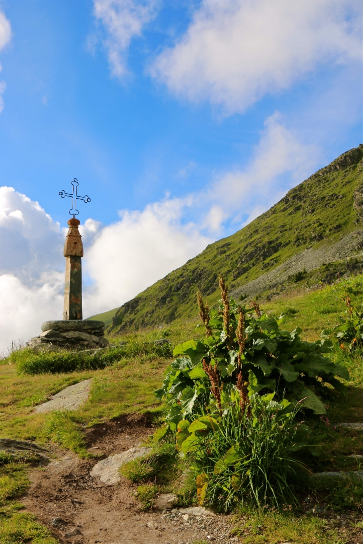 Le col de la Croix de Fer. - Saint-Sorlin-d'Arves