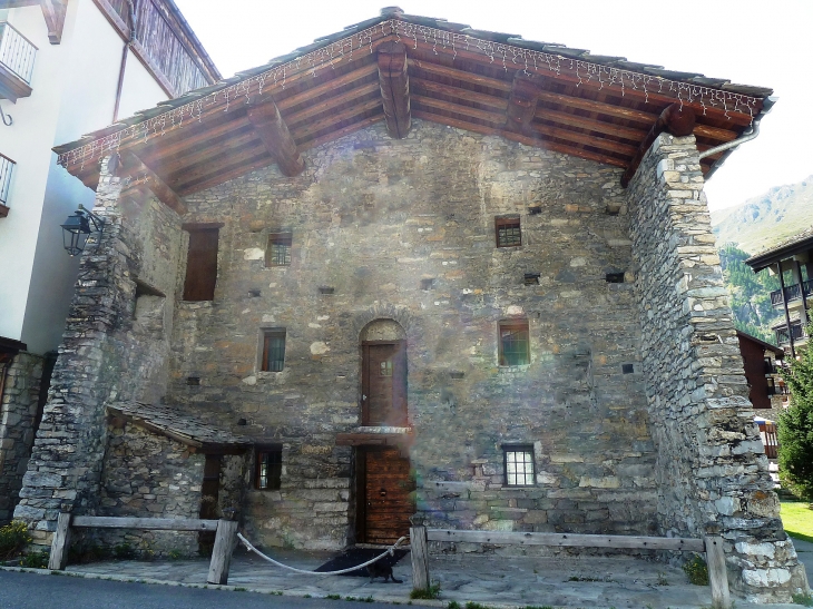 Entrée latérale du musée - Val-d'Isère