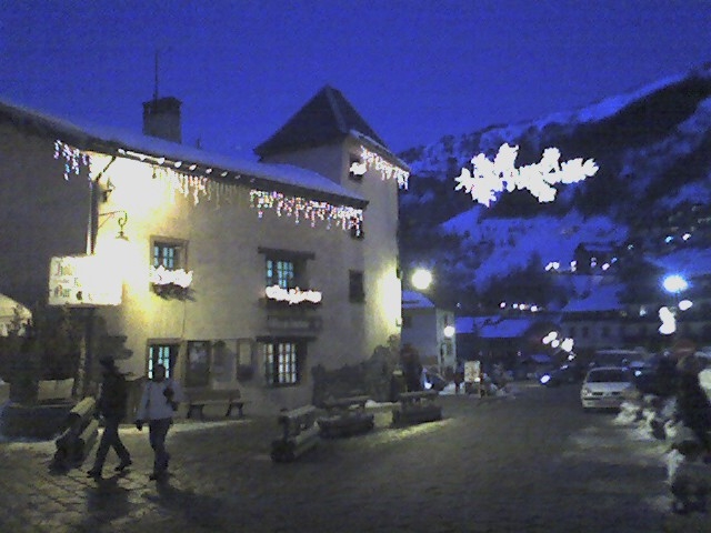 L'église de Valloire le soir de Noel