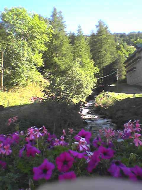 RIVIERE DANS VALLOIRE