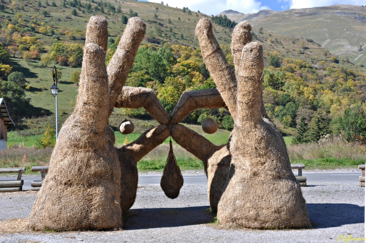 Les Verneys - Sculpture de Paille & Foin - Valloire